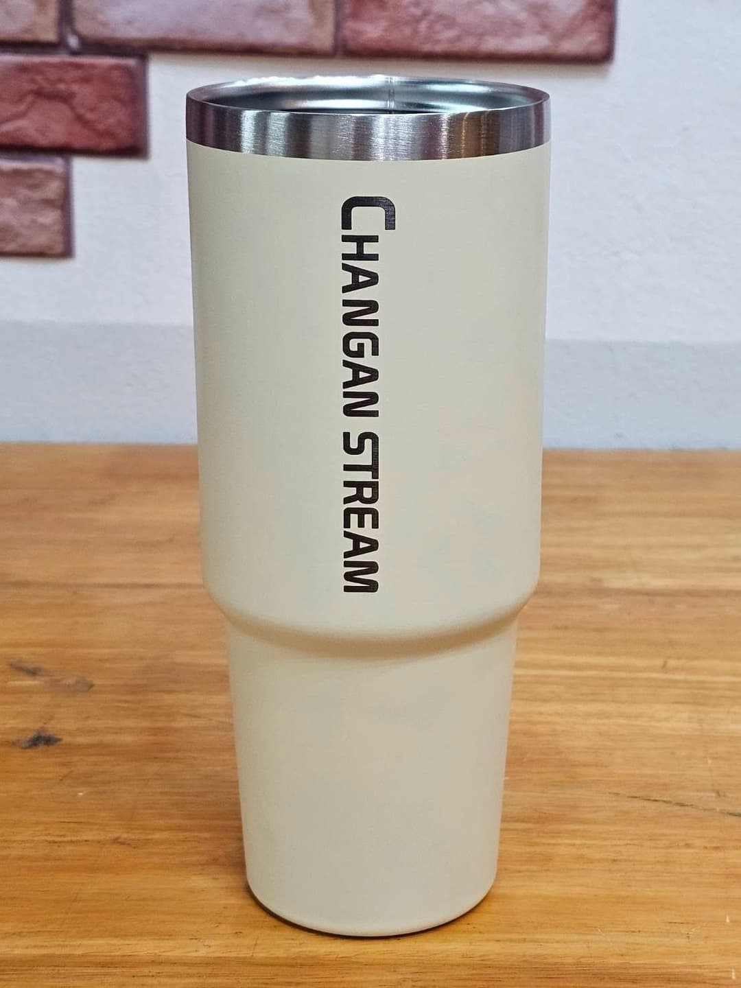 เลเซอร์แก้วสแตนเลสบริษัท CHANGAN STREAM เลเซอร์แก้วสแตนเลสบริษัท CHANGAN STREAM